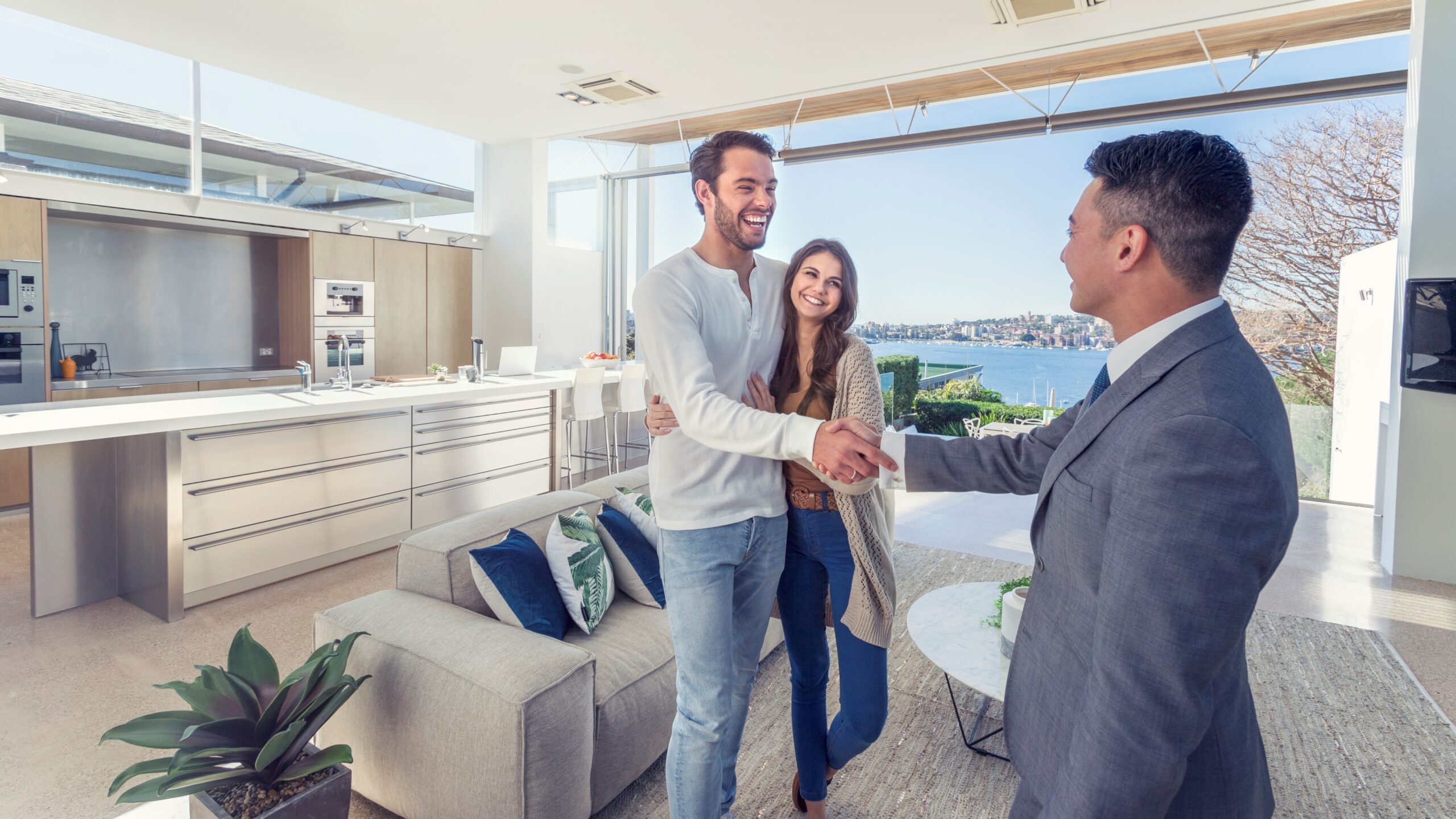 3 Tips to Kickstart Your Career in Real Estate